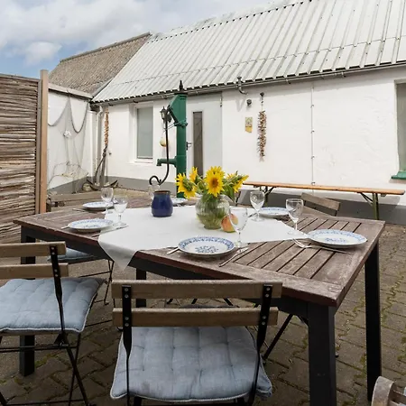 度假居 Fischerhaus 2, Ostsee, 5 Min. Zum Strand, 8 Pers. Kröslin